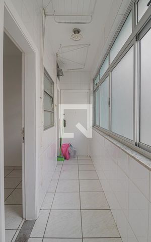 Apartamento à venda com 240m², 3 quartos e 4 vagasCozinha e Área de Serviço