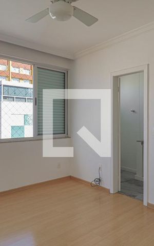 Apartamento à venda com 240m², 3 quartos e 4 vagasSuíte