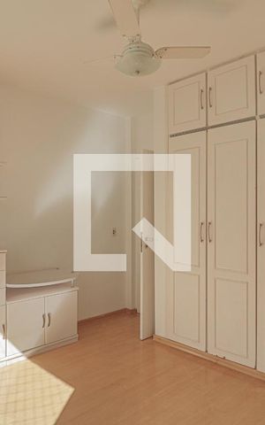Apartamento à venda com 240m², 3 quartos e 4 vagasQuarto 2