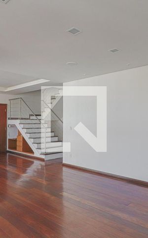 Apartamento à venda com 240m², 3 quartos e 4 vagasSala 1