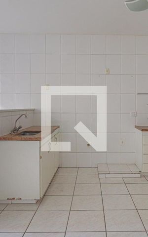 Apartamento à venda com 240m², 3 quartos e 4 vagasCozinha e Área de Serviço
