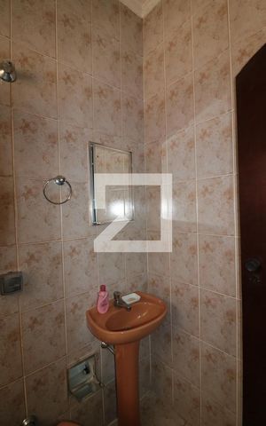 Casa à venda com 400m², 5 quartos e 5 vagasBanheiro de Serviço