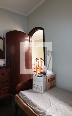 Casa à venda com 400m², 5 quartos e 5 vagasQuarto de Serviço