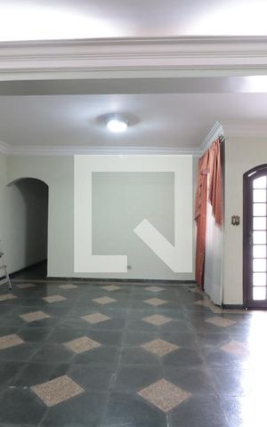 Casa à venda com 400m², 5 quartos e 5 vagasSala 1
