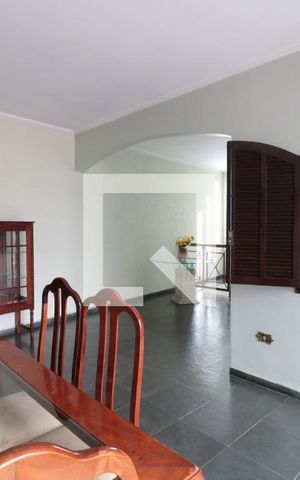 Casa à venda com 400m², 5 quartos e 5 vagasSala 3