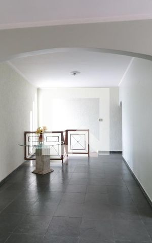 Casa à venda com 400m², 5 quartos e 5 vagasSala 3