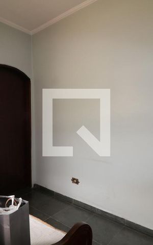 Casa à venda com 400m², 5 quartos e 5 vagasQuarto de Serviço