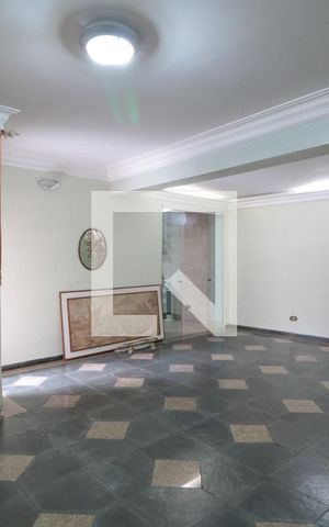 Casa à venda com 400m², 5 quartos e 5 vagasSala 1
