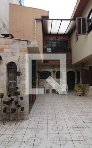 Casa à venda com 400m², 5 quartos e 5 vagasQuintal