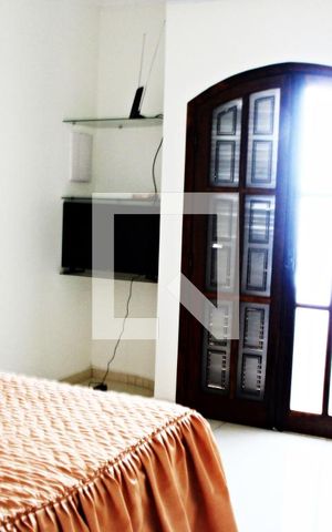Casa para alugar com 250m², 4 quartos e 2 vagasSuíte 2