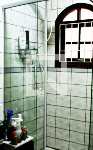 Casa para alugar com 250m², 4 quartos e 2 vagasBanheiro