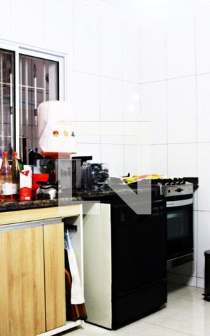 Casa para alugar com 250m², 4 quartos e 2 vagasCozinha