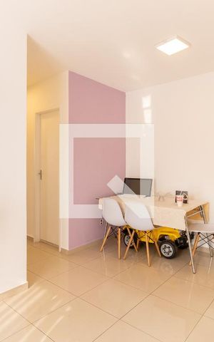 Apartamento à venda com 56m², 2 quartos e 1 vaga Apartamento à venda com 56m², 2 quartos e 1 vagaSala