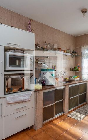 Casa à venda com 258m², 3 quartos e 4 vagas Casa à venda com 258m², 3 quartos e 4 vagasCozinha
