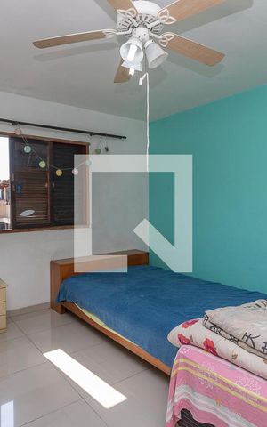 Casa à venda com 258m², 3 quartos e 4 vagas Casa à venda com 258m², 3 quartos e 4 vagasQuarto 3 - suíte