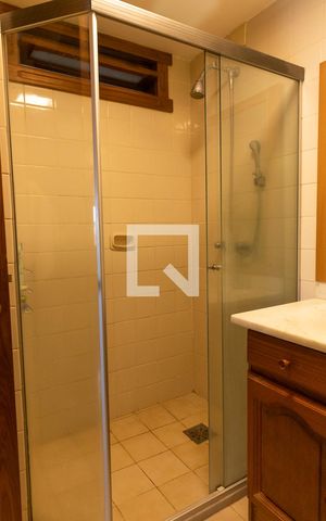 Apartamento à venda com 98m², 2 quartos e 1 vaga Apartamento à venda com 98m², 2 quartos e 1 vagaBanheiro