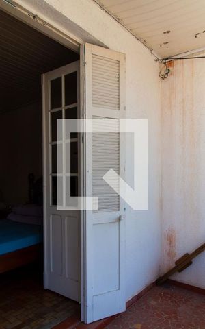 Casa à venda com 118m², 2 quartos e 2 vagas Casa à venda com 118m², 2 quartos e 2 vagasVaranda do Quarto