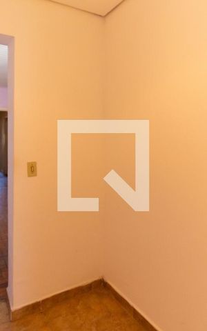 Casa à venda com 118m², 2 quartos e 2 vagas Casa à venda com 118m², 2 quartos e 2 vagasSuíte