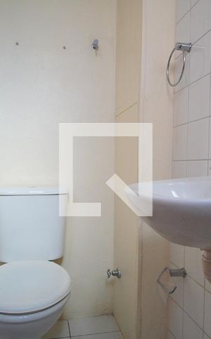 Apartamento à venda com 37m², 2 quartos e sem vagaBanheiro