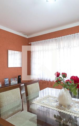 Casa à venda com 170m², 3 quartos e 2 vagasSala 2