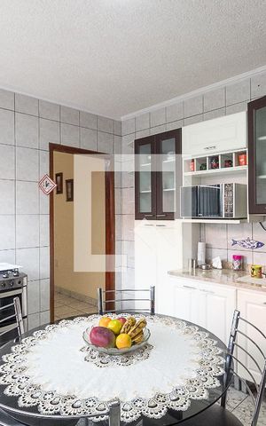 Casa à venda com 170m², 3 quartos e 2 vagasCozinha