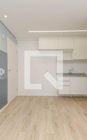 Apartamento à venda com 30m², 1 quarto e sem vaga Apartamento à venda com 30m², 1 quarto e sem vagaSala