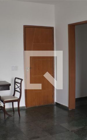 Apartamento à venda com 76m², 2 quartos e 1 vagaSala