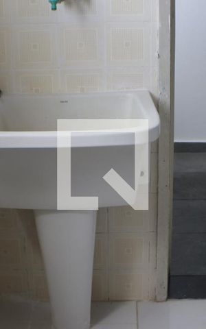 Apartamento à venda com 76m², 2 quartos e 1 vagaCozinha e Área de Serviço