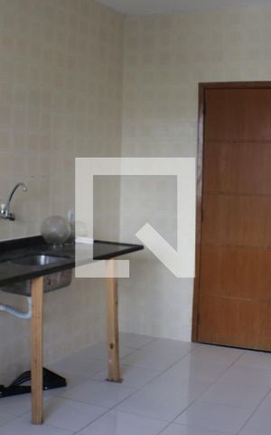 Apartamento à venda com 76m², 2 quartos e 1 vagaCozinha e Área de Serviço