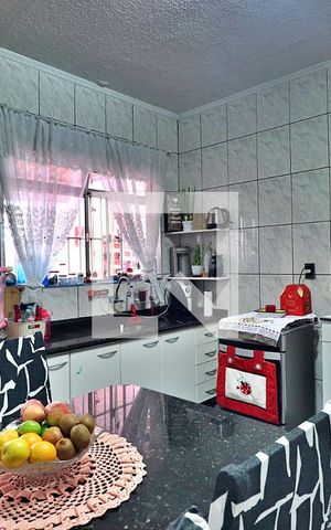 Casa à venda com 120m², 2 quartos e 2 vagasCozinha