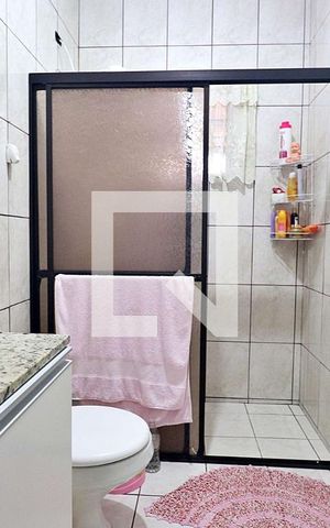 Casa à venda com 120m², 2 quartos e 2 vagasBanheiro Social