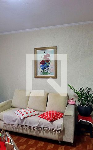 Casa à venda com 120m², 2 quartos e 2 vagasSala