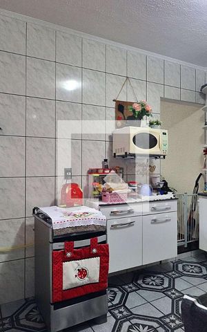 Casa à venda com 120m², 2 quartos e 2 vagasCozinha
