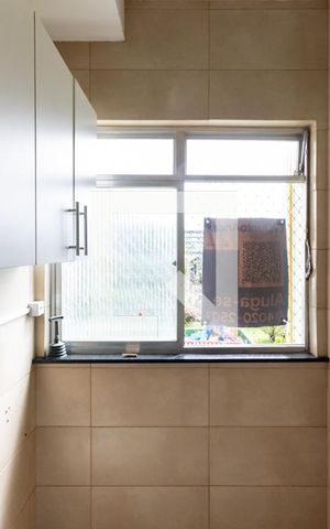 Apartamento para alugar com 60m², 2 quartos e 1 vagaCozinha e Área de Serviço - placa