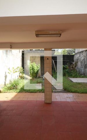Casa à venda com 120m², 5 quartos e 2 vagasÁrea Externa