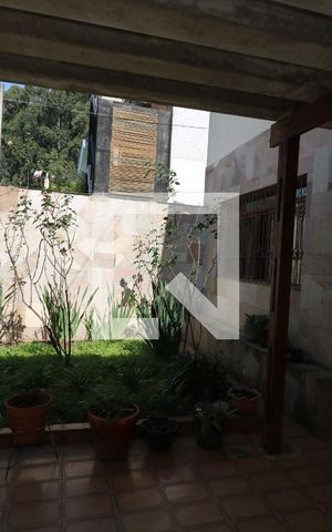 Casa à venda com 120m², 5 quartos e 2 vagasGaragem