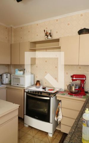 Casa à venda com 120m², 5 quartos e 2 vagasCozinha