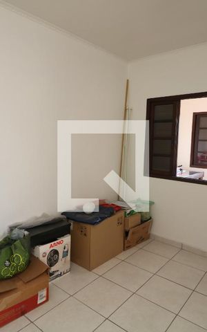 Casa à venda com 120m², 5 quartos e 2 vagasQuarto 2
