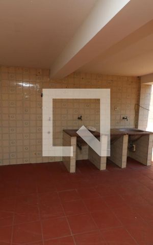 Casa à venda com 120m², 5 quartos e 2 vagasÁrea Externa