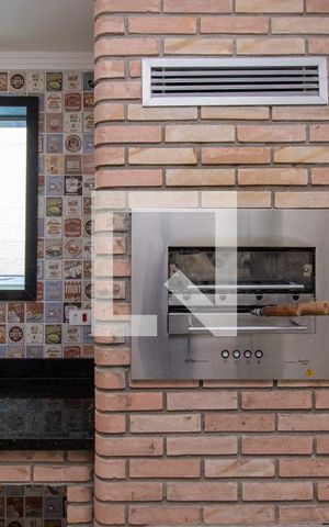 Casa à venda com 304m², 4 quartos e 6 vagas Casa à venda com 304m², 4 quartos e 6 vagasChurrasqueira e área de serviço