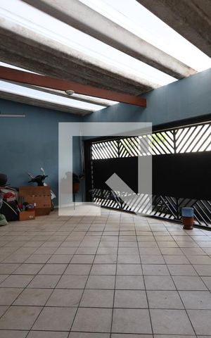 Casa à venda com 150m², 4 quartos e 3 vagasGaragem