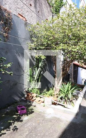 Casa à venda com 150m², 4 quartos e 3 vagasQuintal