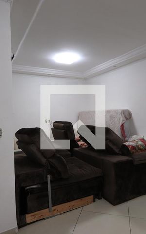 Casa à venda com 150m², 4 quartos e 3 vagasSala
