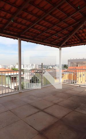 Casa à venda com 150m², 4 quartos e 3 vagasTerraço