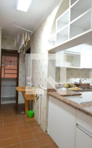 Apartamento à venda com 128m², 3 quartos e sem vagaÁrea de Serviço