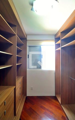 Apartamento à venda com 72m², 3 quartos e 1 vagaCloset