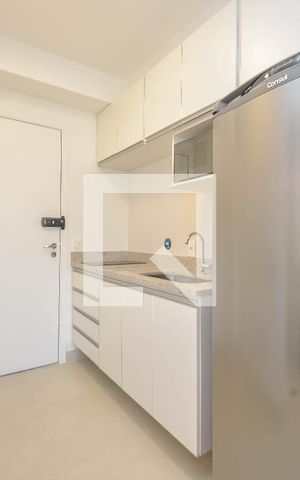 Studio para alugar com 24m², 1 quarto e sem vaga Studio para alugar com 24m², 1 quarto e sem vagaCozinha