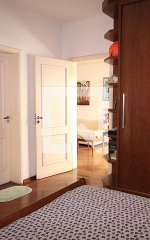 Casa à venda com 480m², 6 quartos e 5 vagasQuarto 2