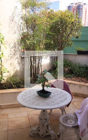 Casa à venda com 480m², 6 quartos e 5 vagasJardim