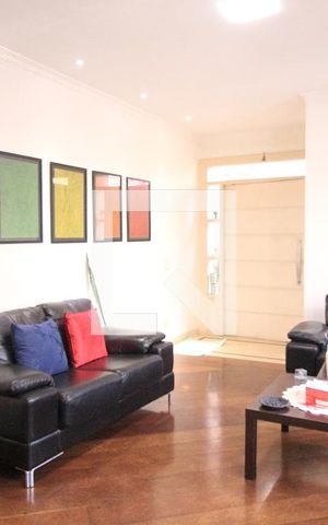 Casa à venda com 480m², 6 quartos e 5 vagasSala 1